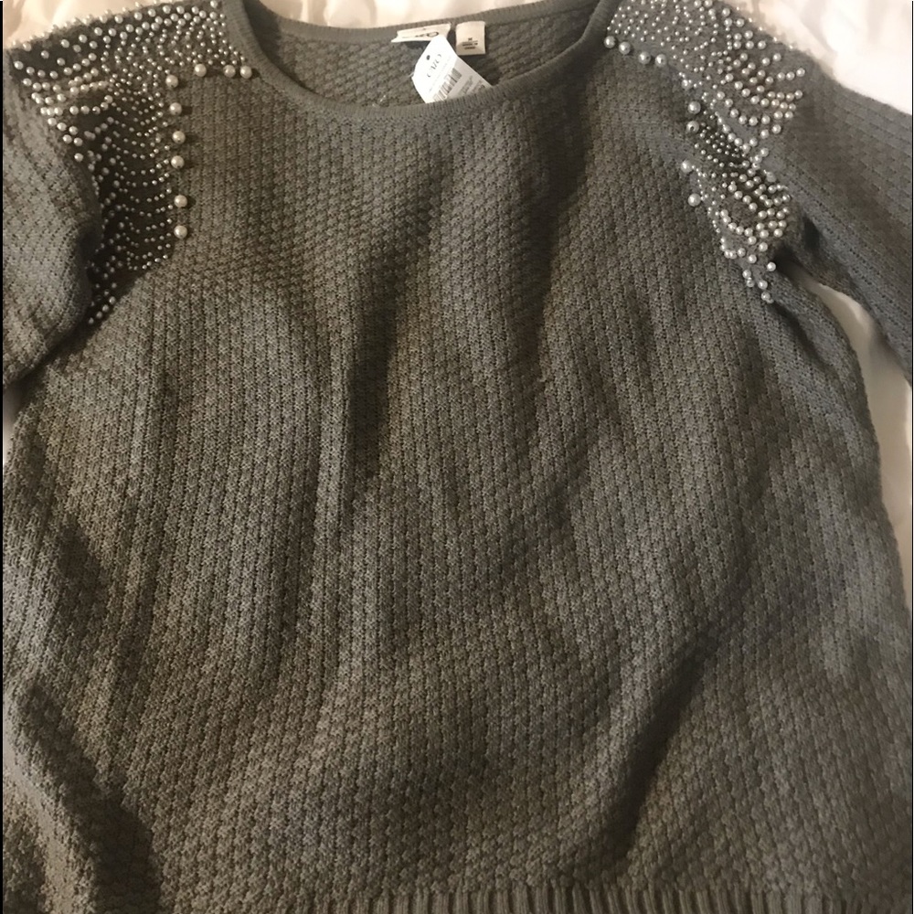 Cute Cato sweater..New